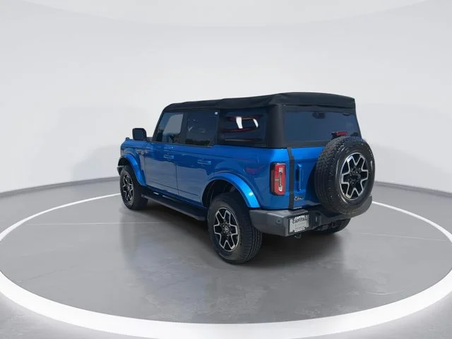 Used 2022 Blue Ford Outer Banks image 5