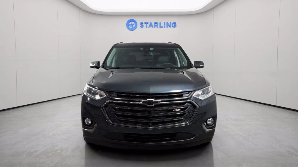 Used 2020 GRAPHITE METALLIC Chevrolet RS image 16