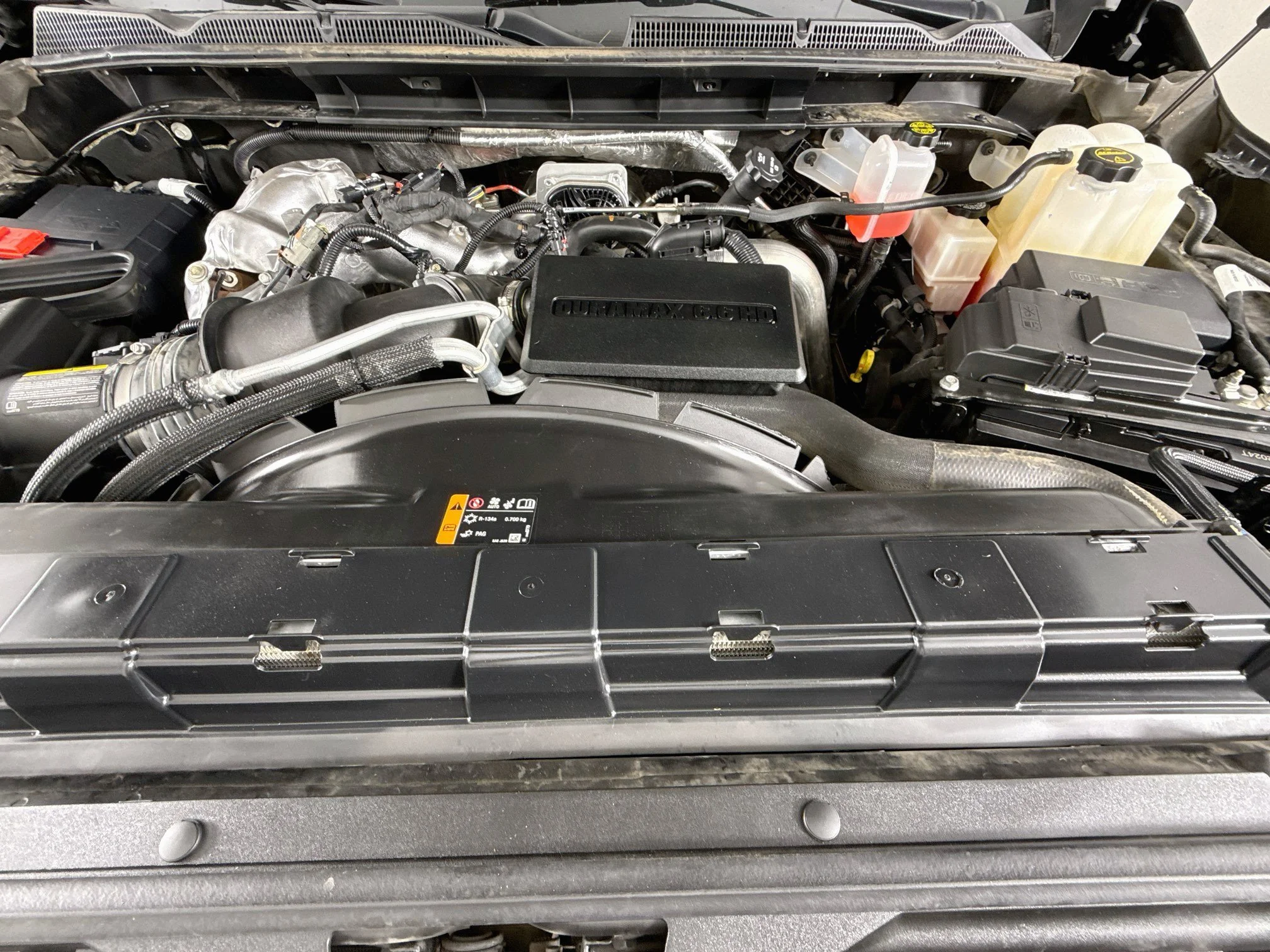 Used 2024 Onyx Black GMC Denali Ultimate image 33