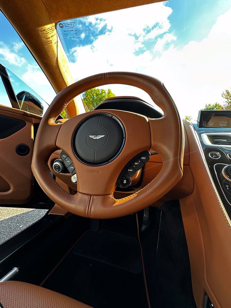 Used 2018 Black Aston Martin Volante image 18