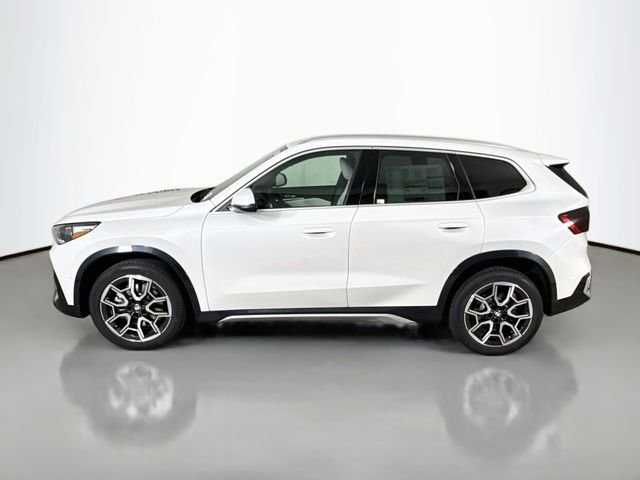 New 2026 White Metallic BMW xDrive28i image 4