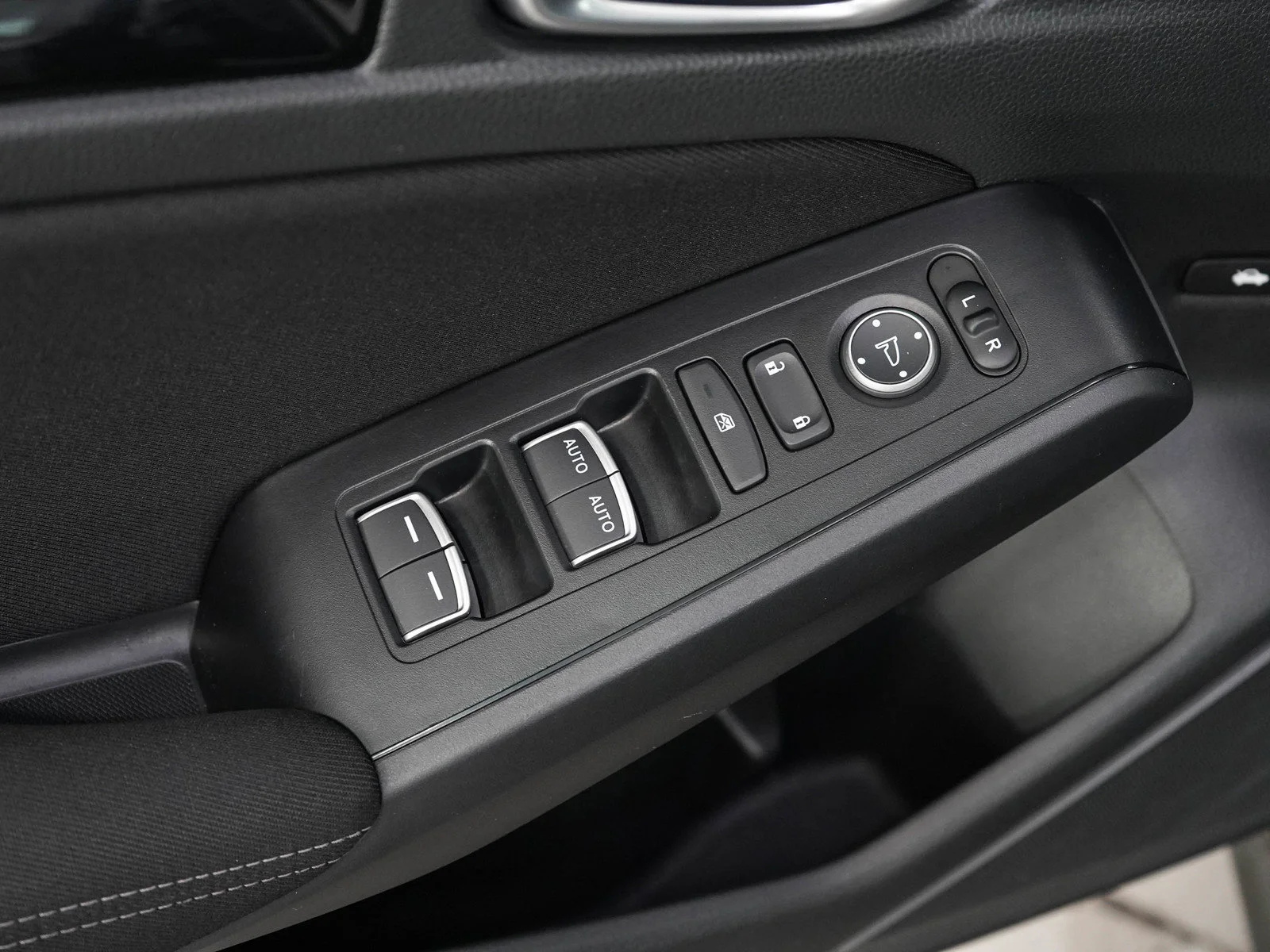 Used 2026  Honda sport image 18