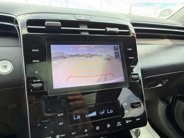 Used 2022 Silver Hyundai SEL Convenience image 43