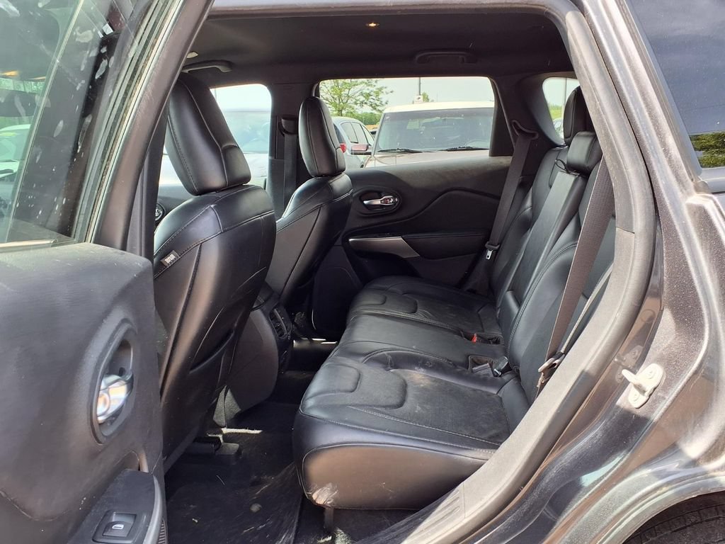 Used 2020 Gray Jeep High Altitude 4x4 image 8