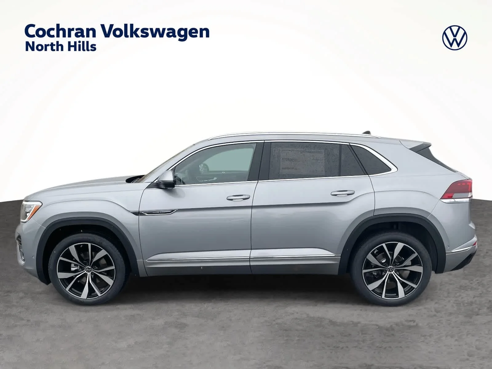 New 2026 Q3Q3/Silver Volkswagen 2.0T SEL Premium R-Line image 6