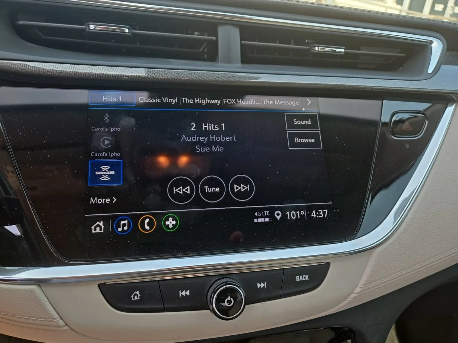 Used 2023 MOONSTONE GRAY METALLIC Buick Preferred image 9