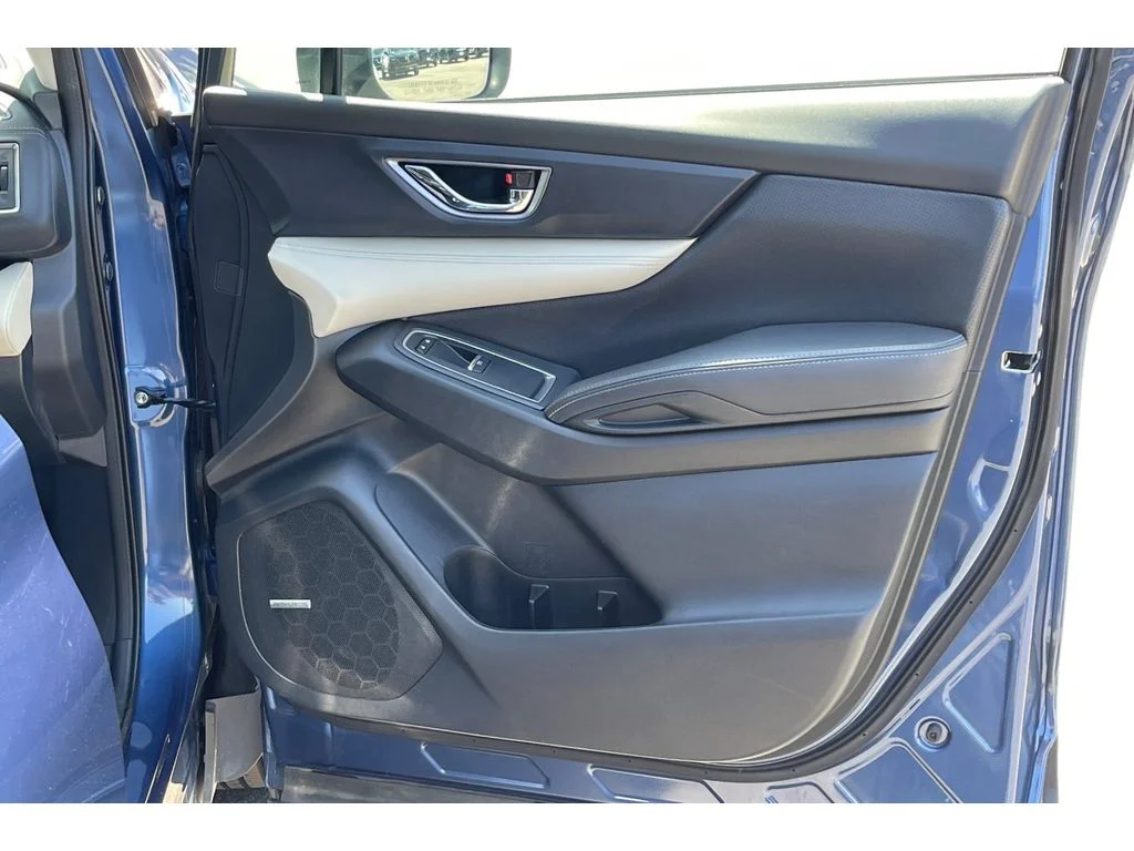 Used 2022 Abyss Blue Pearl Subaru Limited image 22