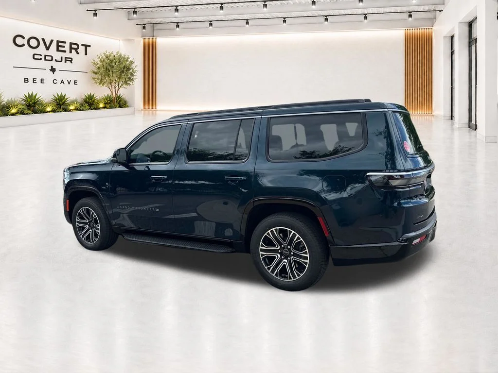 New 2026 Fathom Blue Pearlcoat Jeep  image 7