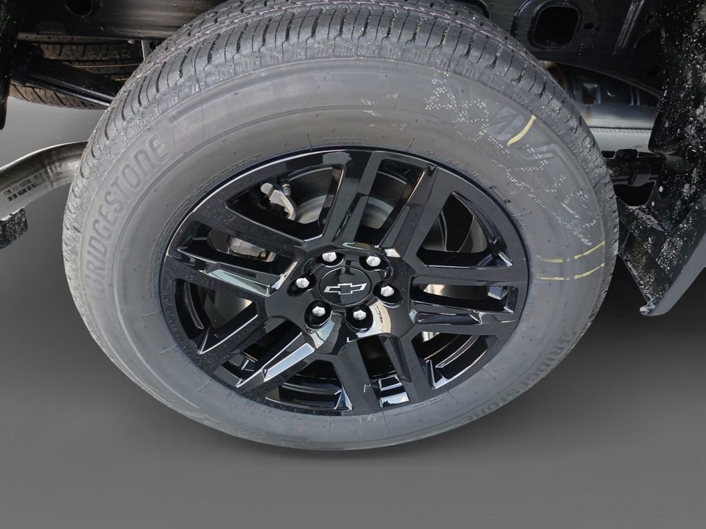 2025 Chevrolet Silverado 1500 Custom - Photo 28