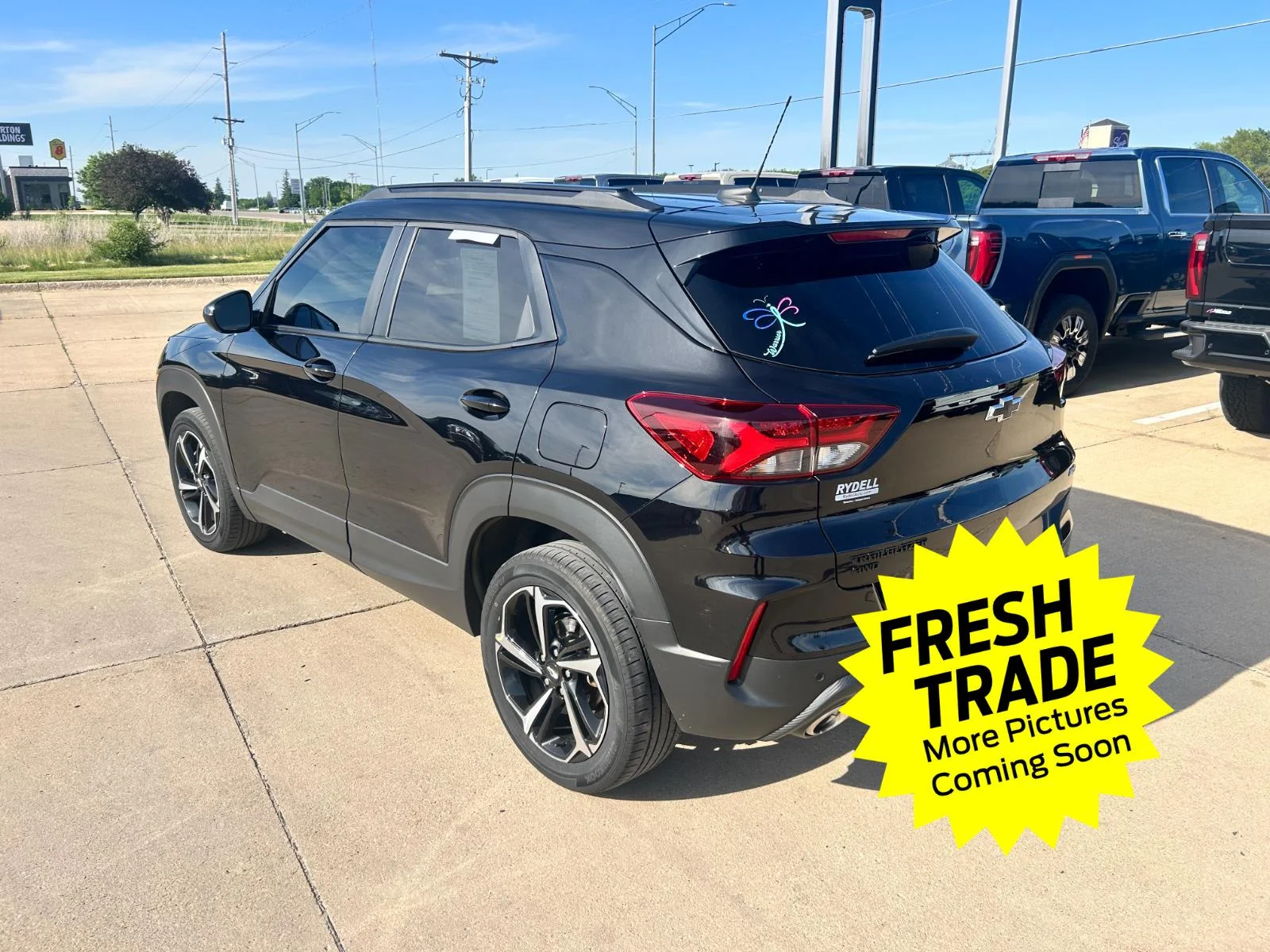 Used 2021 Mosaic Black Metallic Chevrolet RS image 10