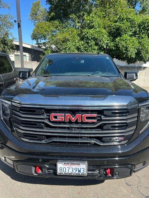 Used 2023 Black GMC AT4 image 3