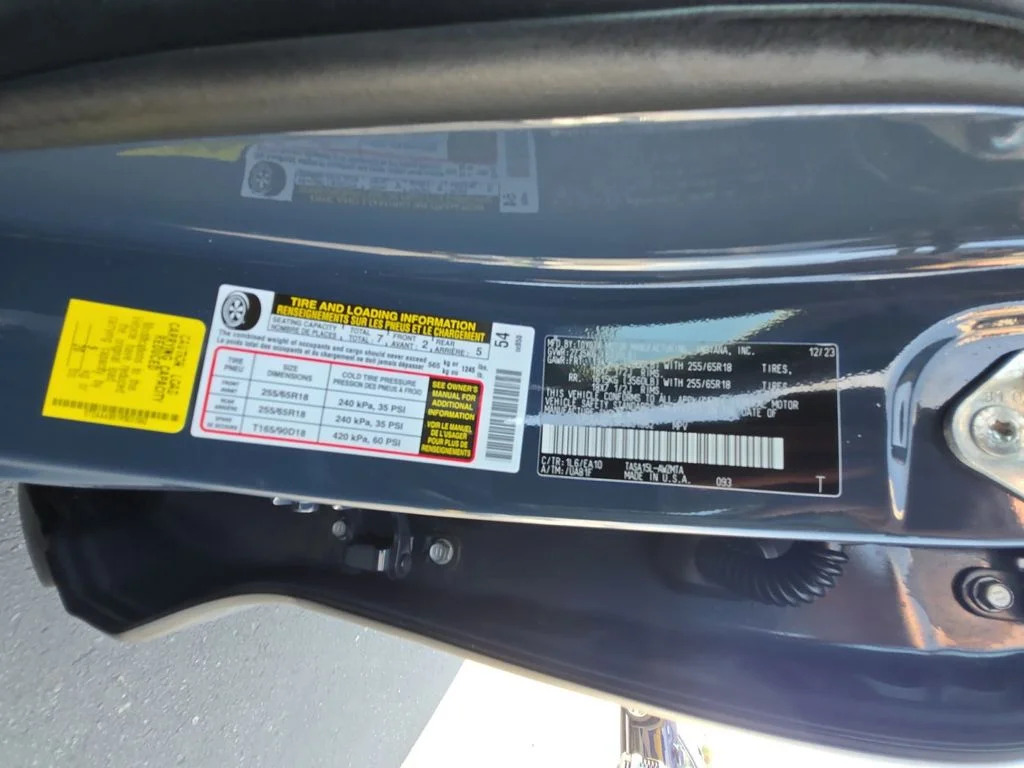 Used 2024 White Toyota XLE image 31