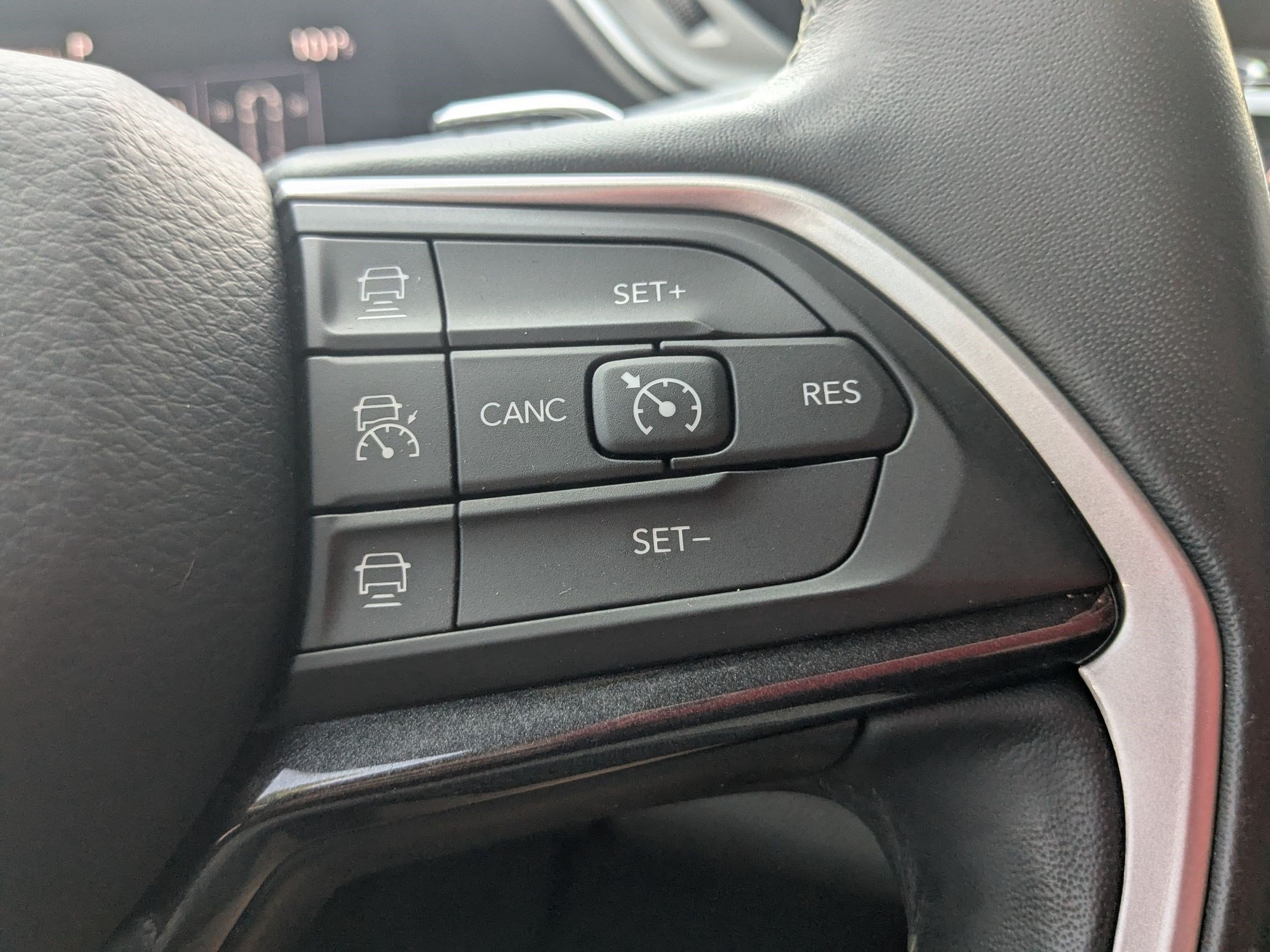 Used 2021 Bright White Clearcoat Jeep Altitude image 17