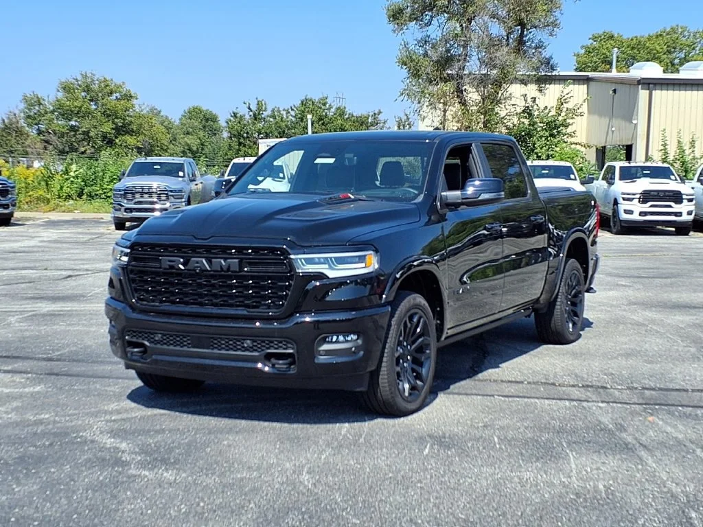 New 2026 Diamond Black Crystal Pearl-Coat Exterior Paint RAM Limited image 2