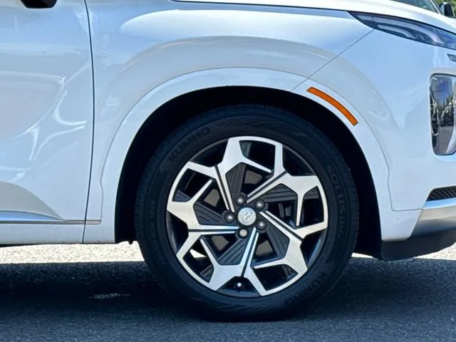 Used 2021 Hyper White Hyundai Calligraphy image 7