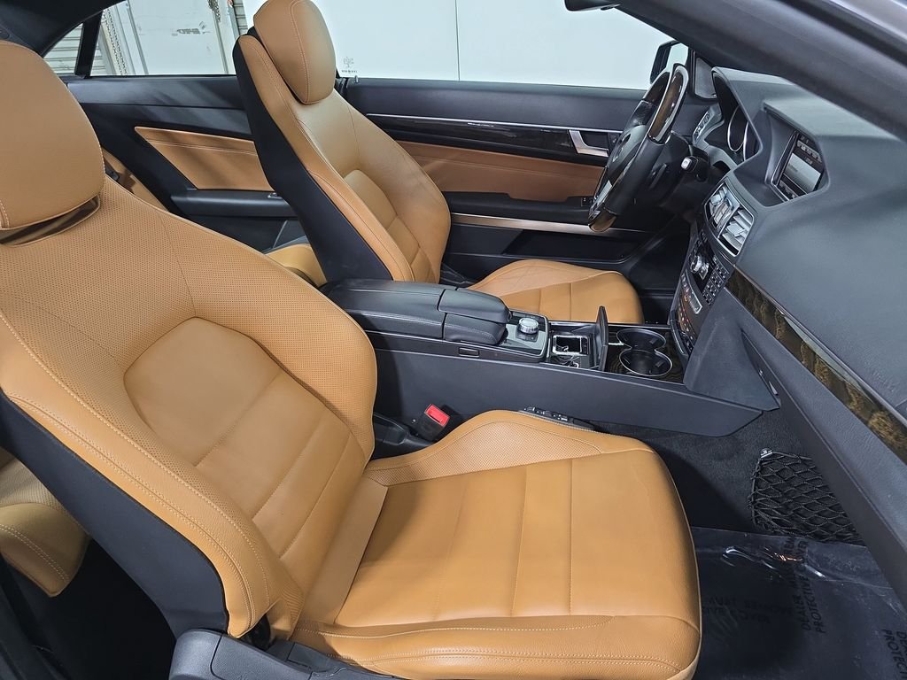 Used 2015  Mercedes-Benz E 400 image 27