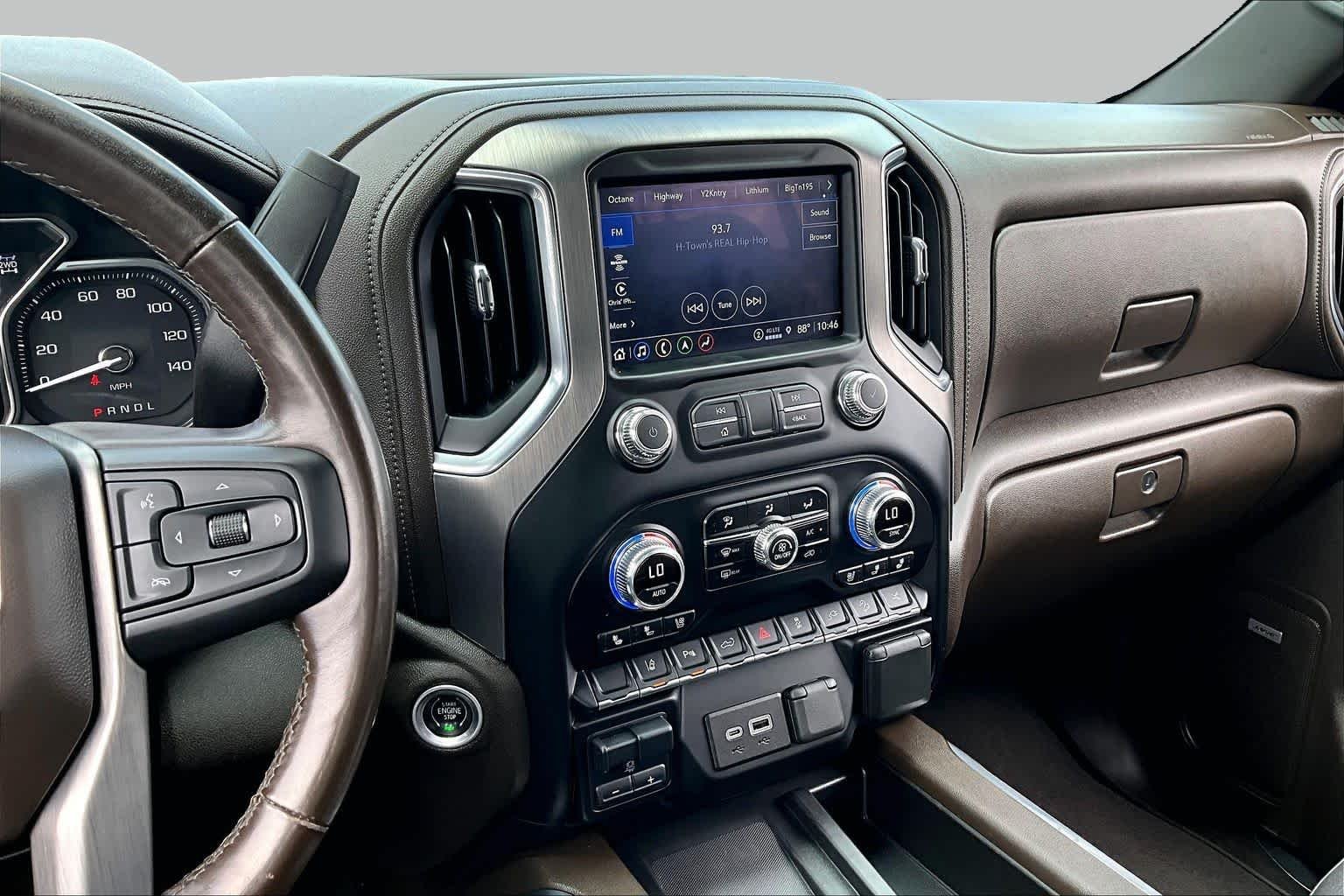 Used 2022 Summit White GMC Denali image 7