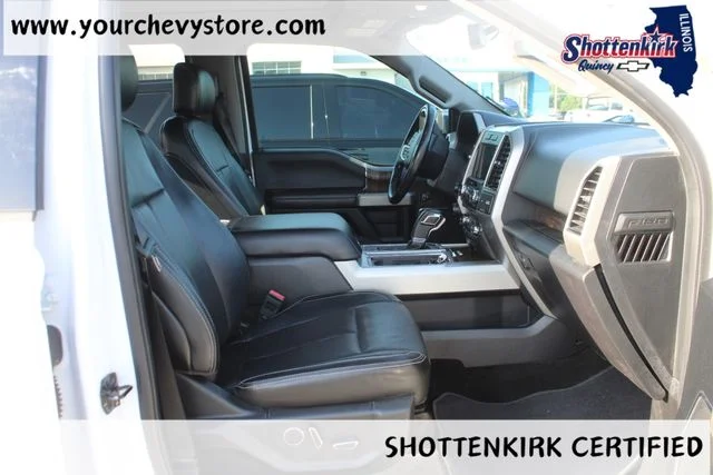 Used 2018 White Ford Lariat image 16