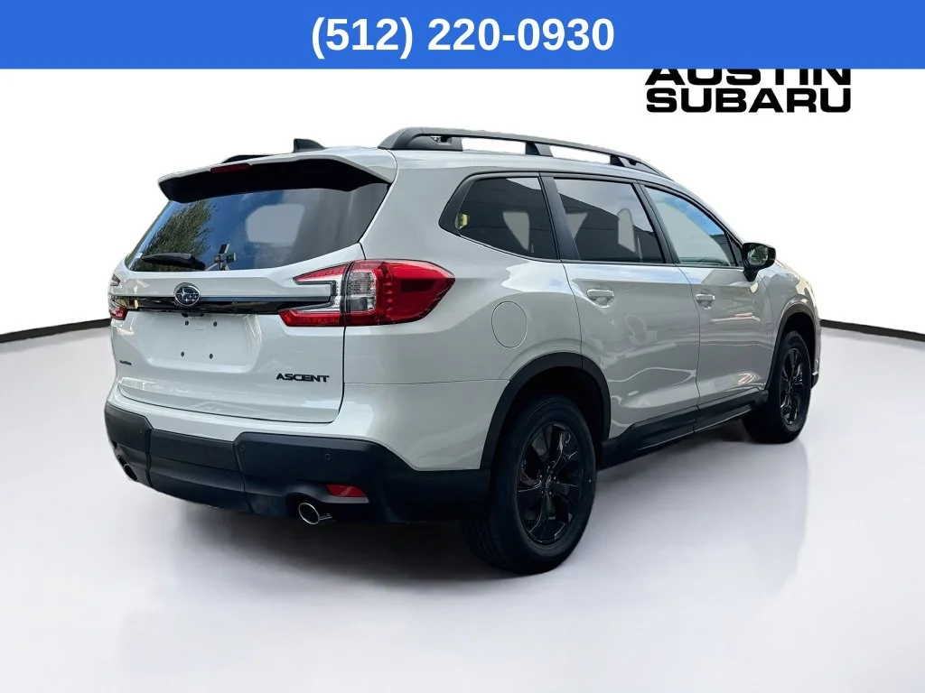 New 2027 White Subaru Premium image 8