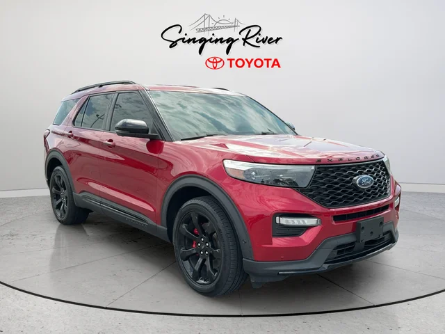 Used 2020 Red Ford ST image 1