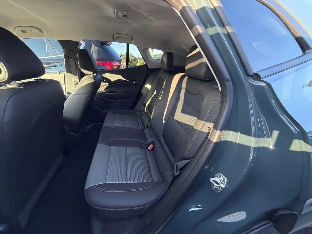 2026 Chevrolet Trax LT - Photo 10
