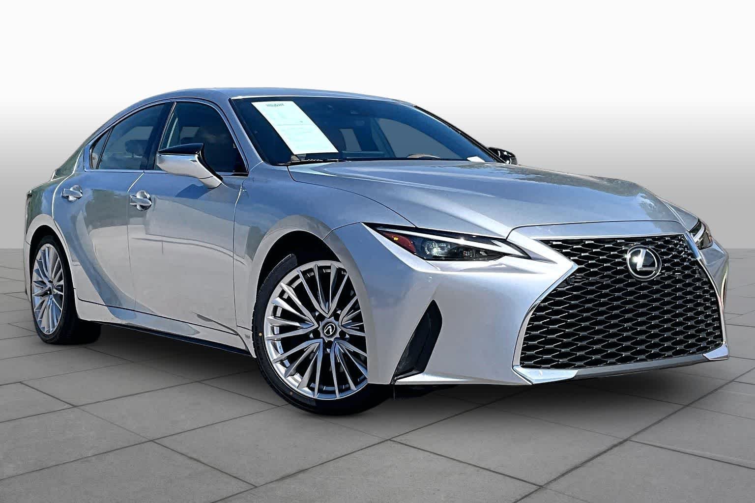 Used 2022 Iridium Lexus  image 3