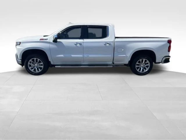 Used 2019 IRIDESCENT PEARL TRICOAT Chevrolet LTZ image 8