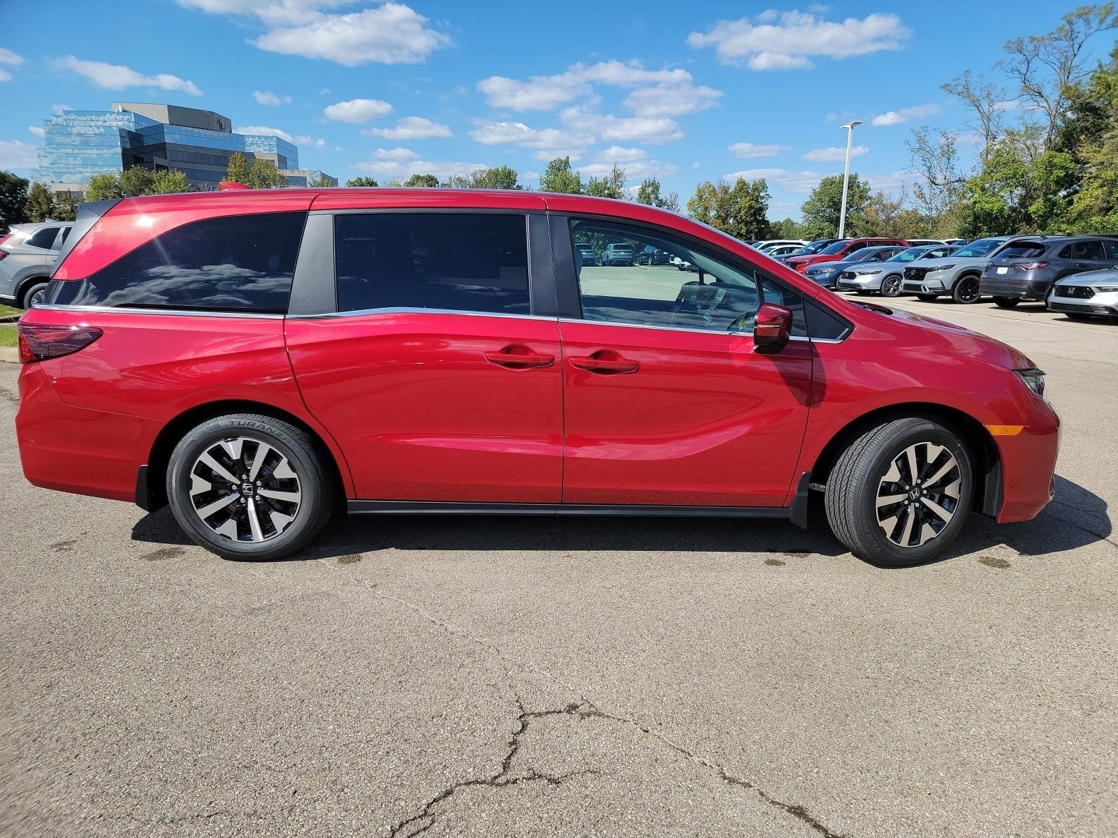 Used 2026 Red Honda EX-L image 9