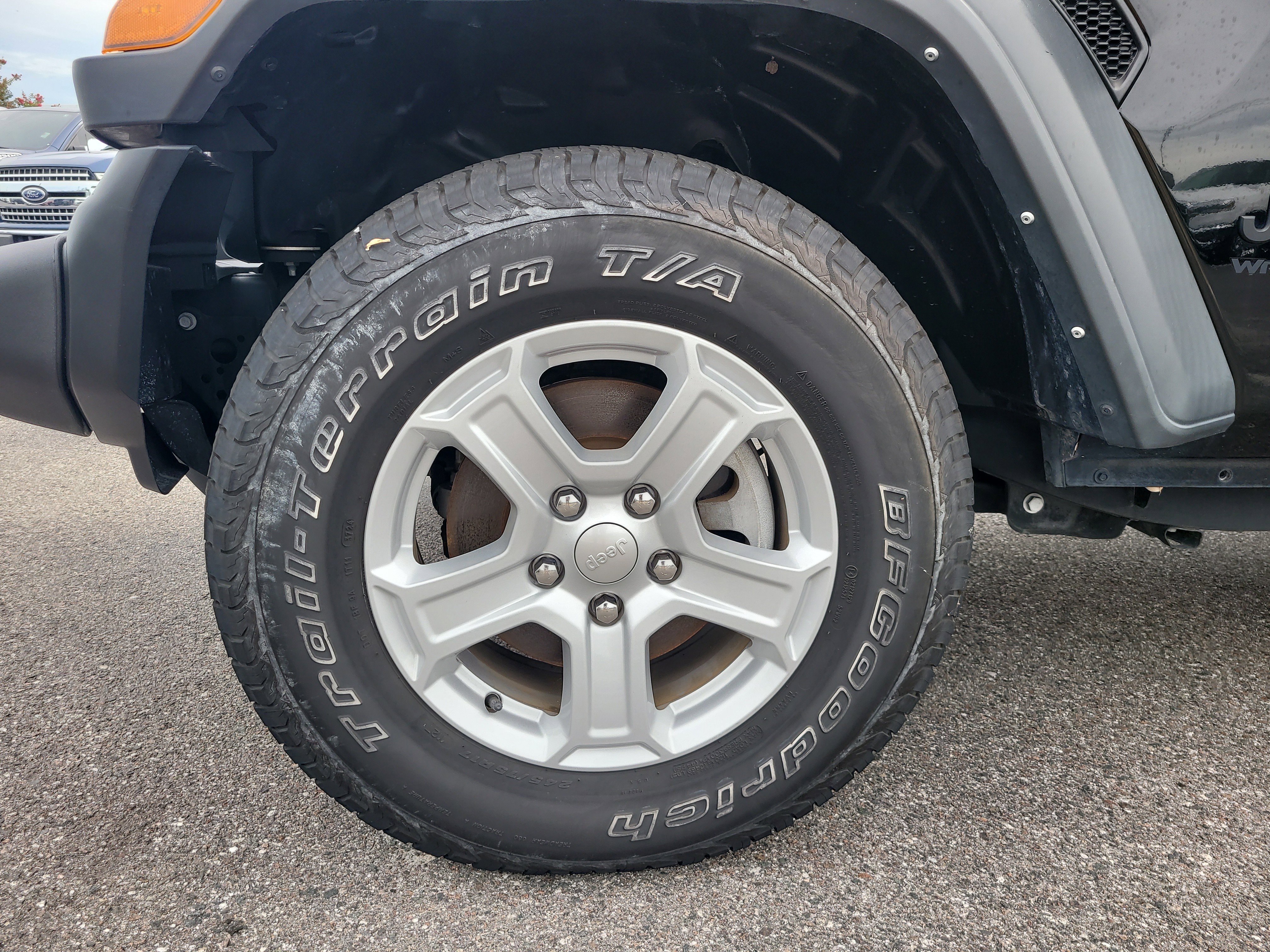 Used 2022 Black Clearcoat Jeep Unlimited Sport S image 9