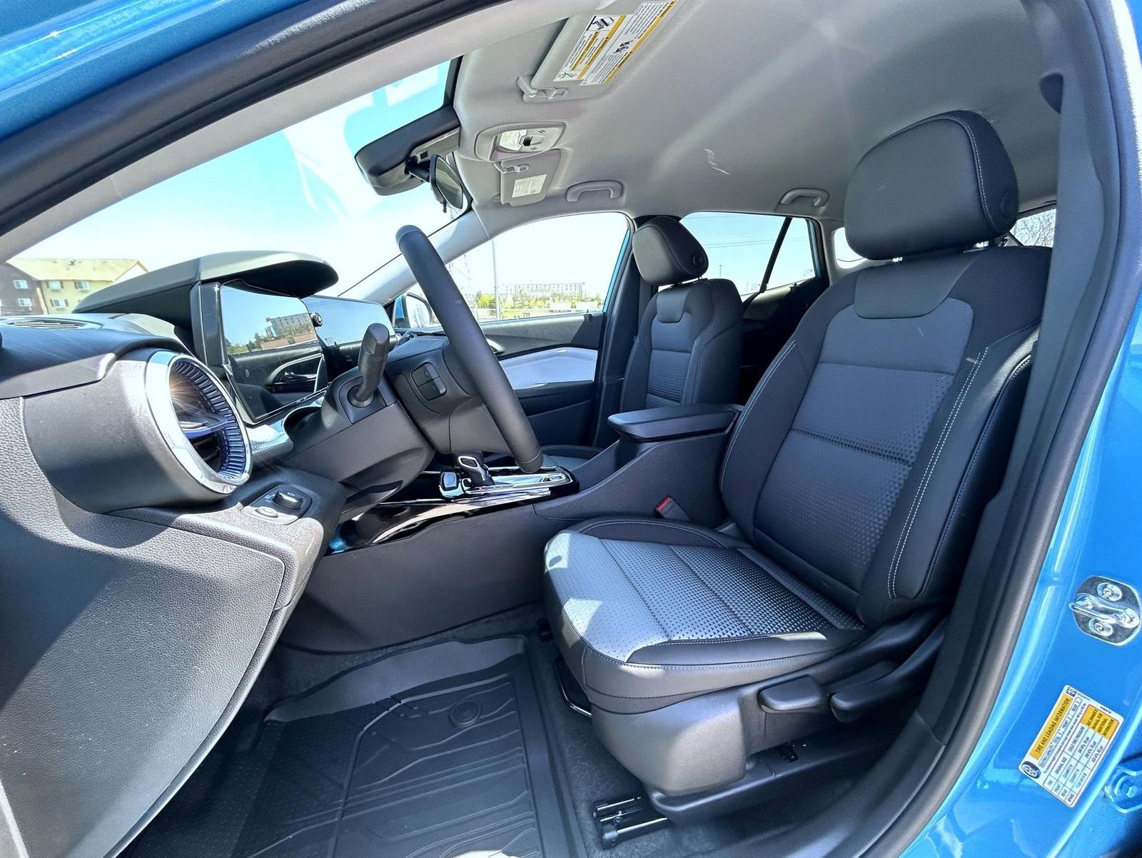 2026 Chevrolet Trax LT - Photo 10