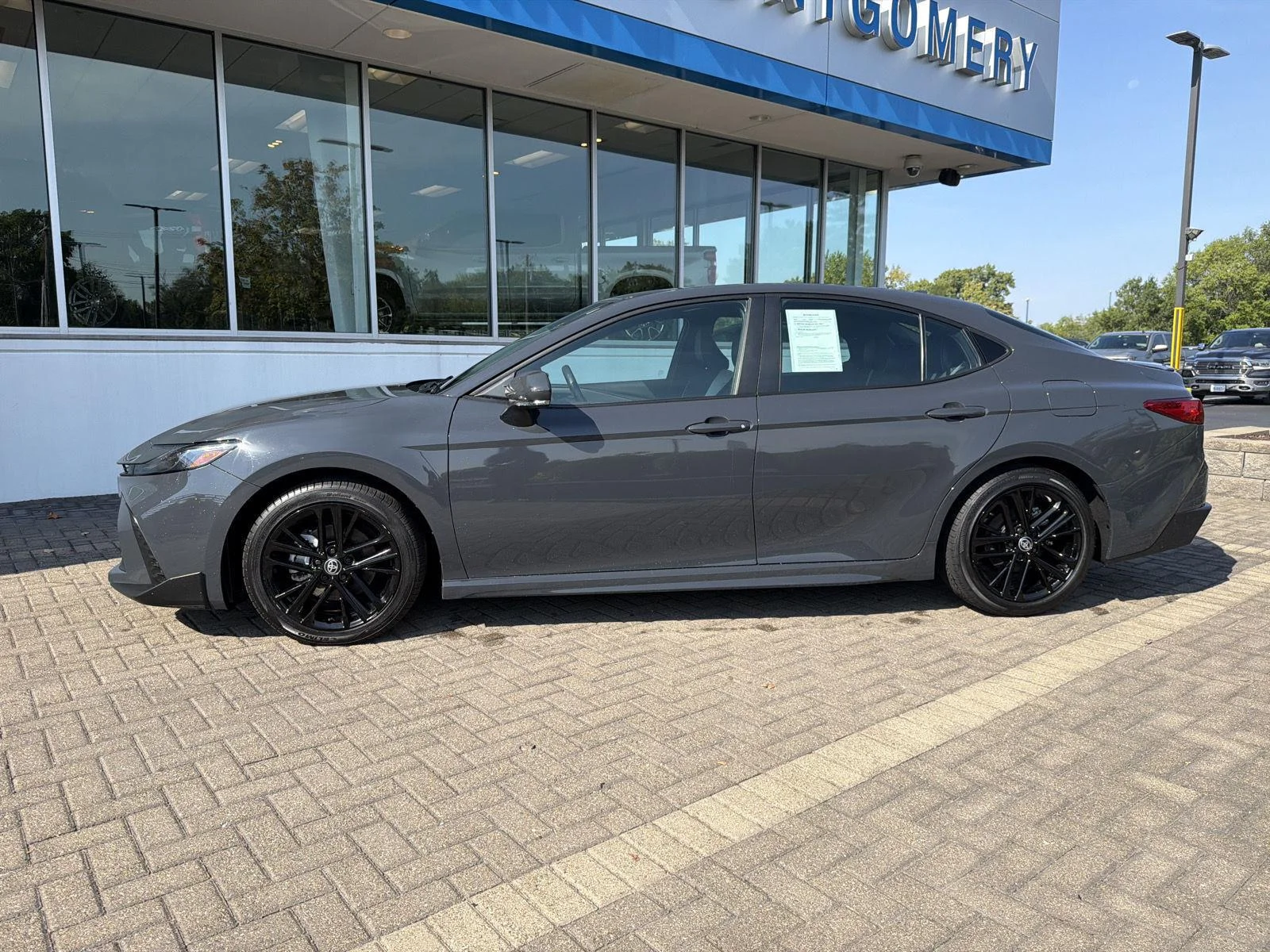 Used 2025 Underground Toyota LE image 2