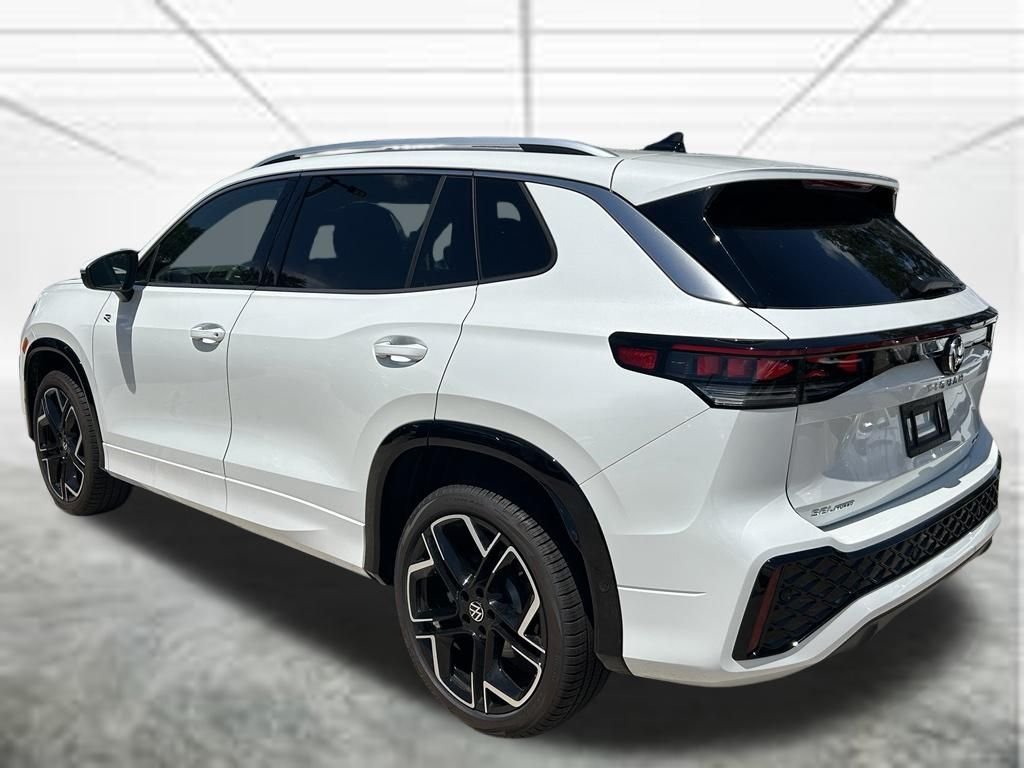 New 2026 White/off-white Volkswagen SEL R-Line Turbo image 4