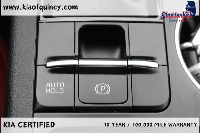 Used 2024 White Kia GT-Line image 25