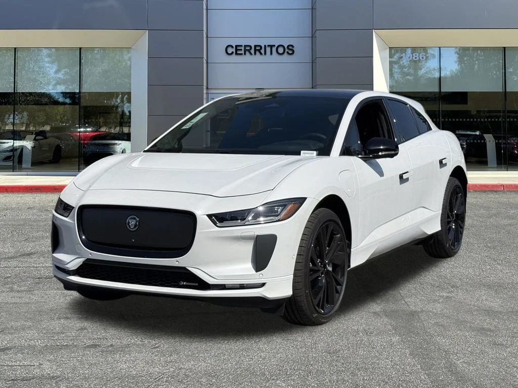2024 Jaguar I-PACE EV 400 R-Dynamic HSE's photo
