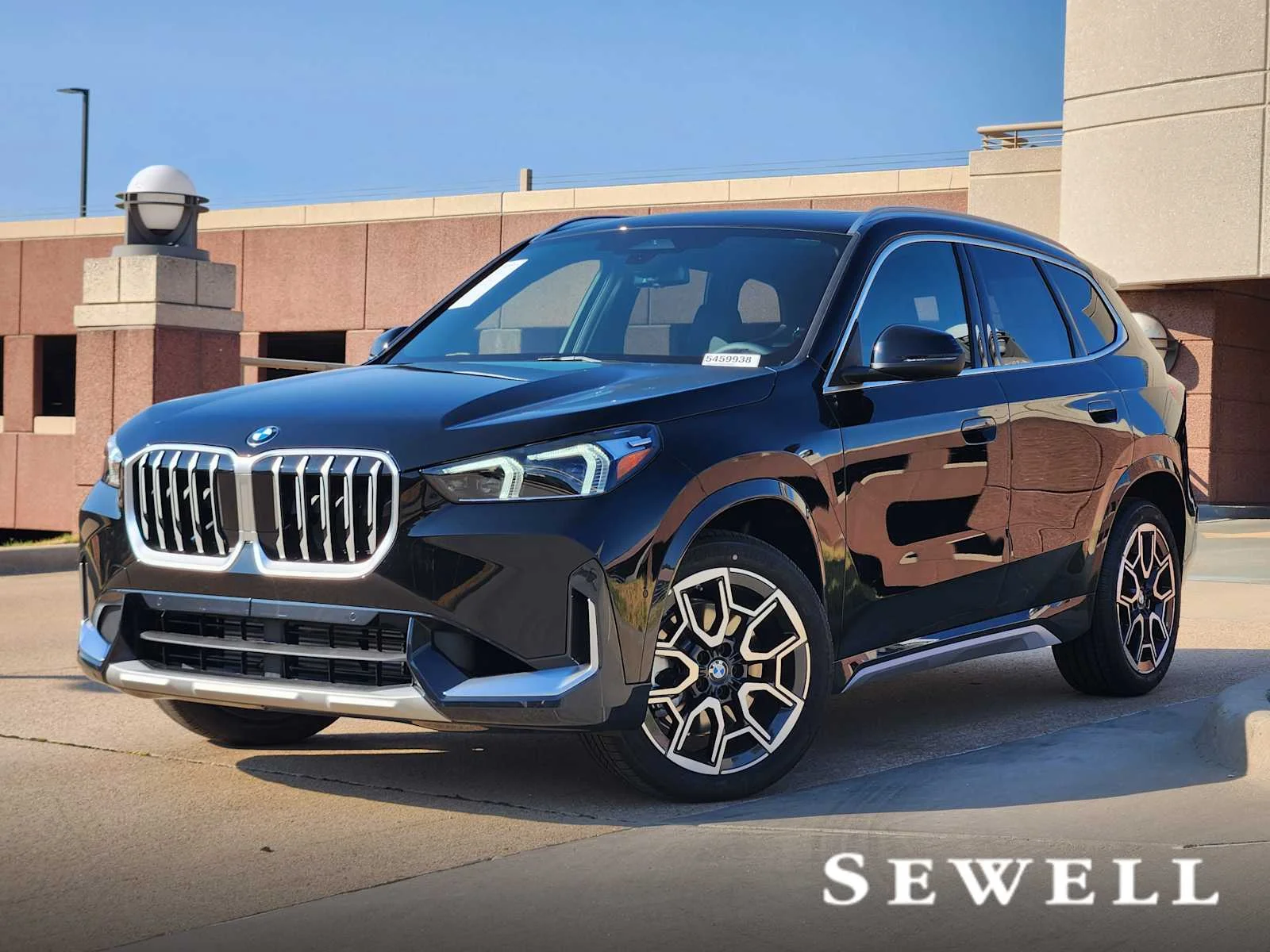 2027 BMW X1 xDrive28i