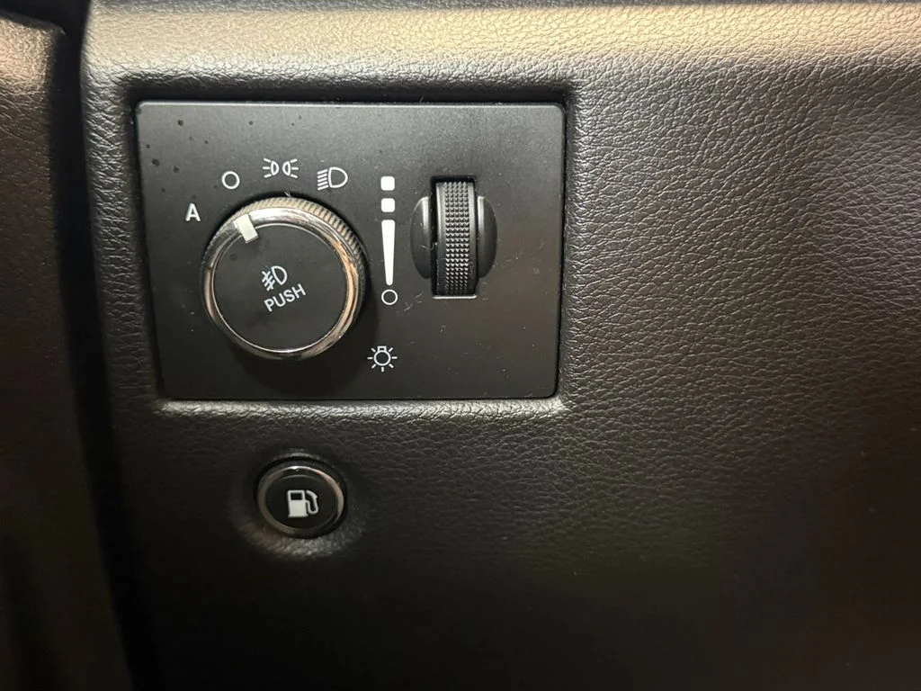 Used 2019 Gray Jeep Laredo E image 23