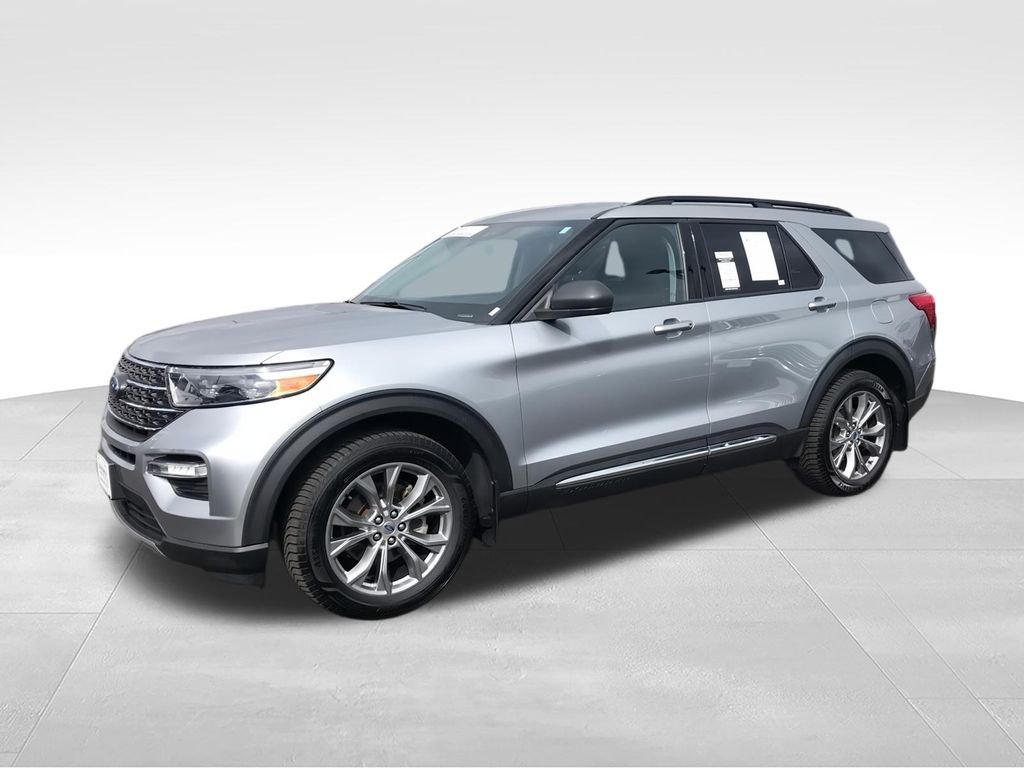 Used 2022 Silver Ford XLT image 4