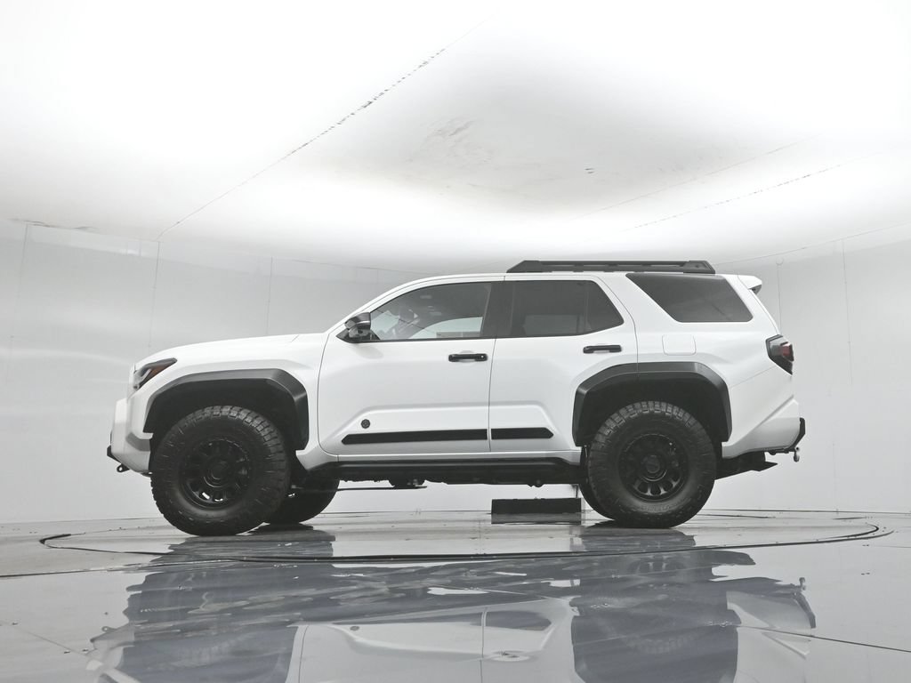 Used 2025 White Toyota Trailhunter image 7