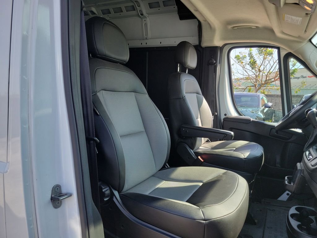 Used 2025 White Ram High Roof image 28