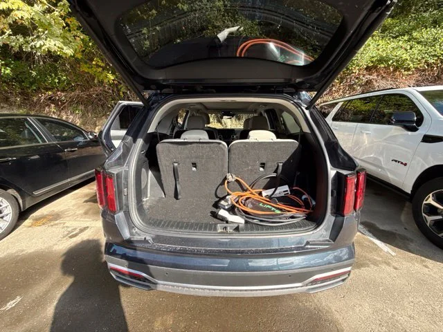Used 2022 Gravity Blue Kia SX Prestige image 13