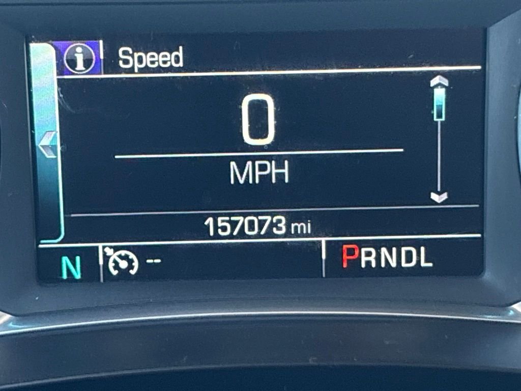Used 2018 Iridescent Pearl Tricoat Chevrolet LT Cloth w/1LT image 18