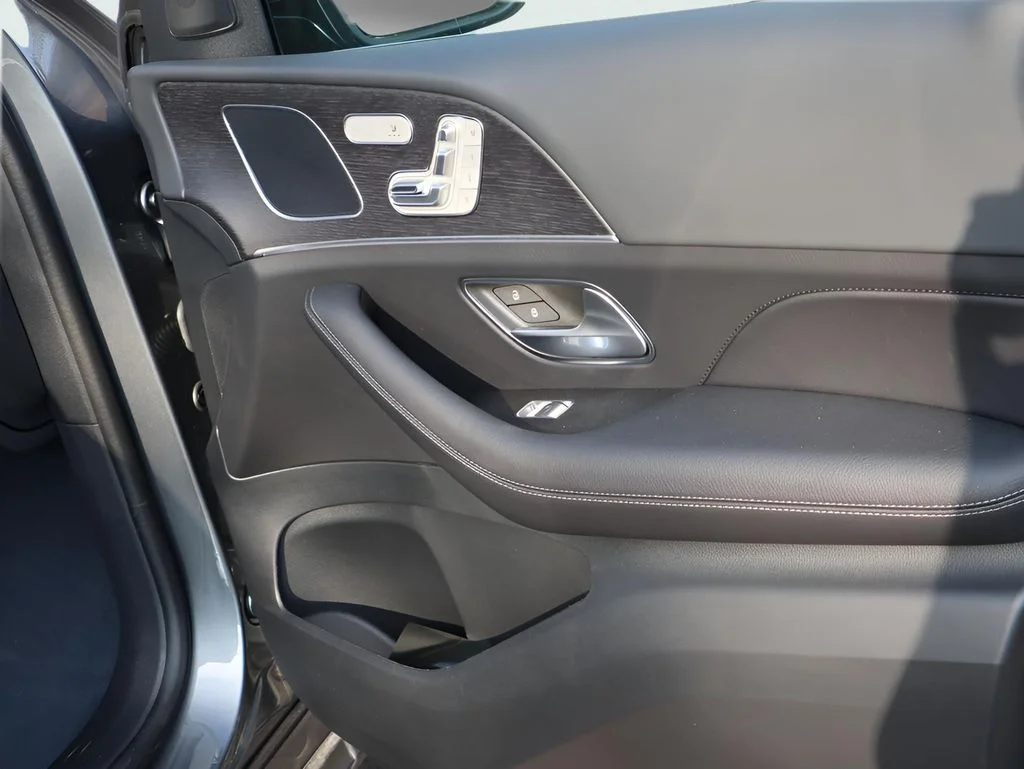 Used 2026 Selenite Grey Metallic Mercedes-Benz GLE 350 image 14