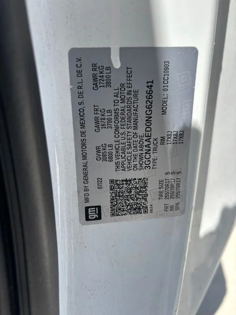 Used 2022 White Chevrolet WT image 10