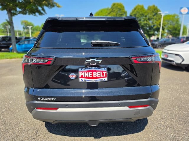 New 2027 Mosaic Black Metallic Chevrolet LT image 12