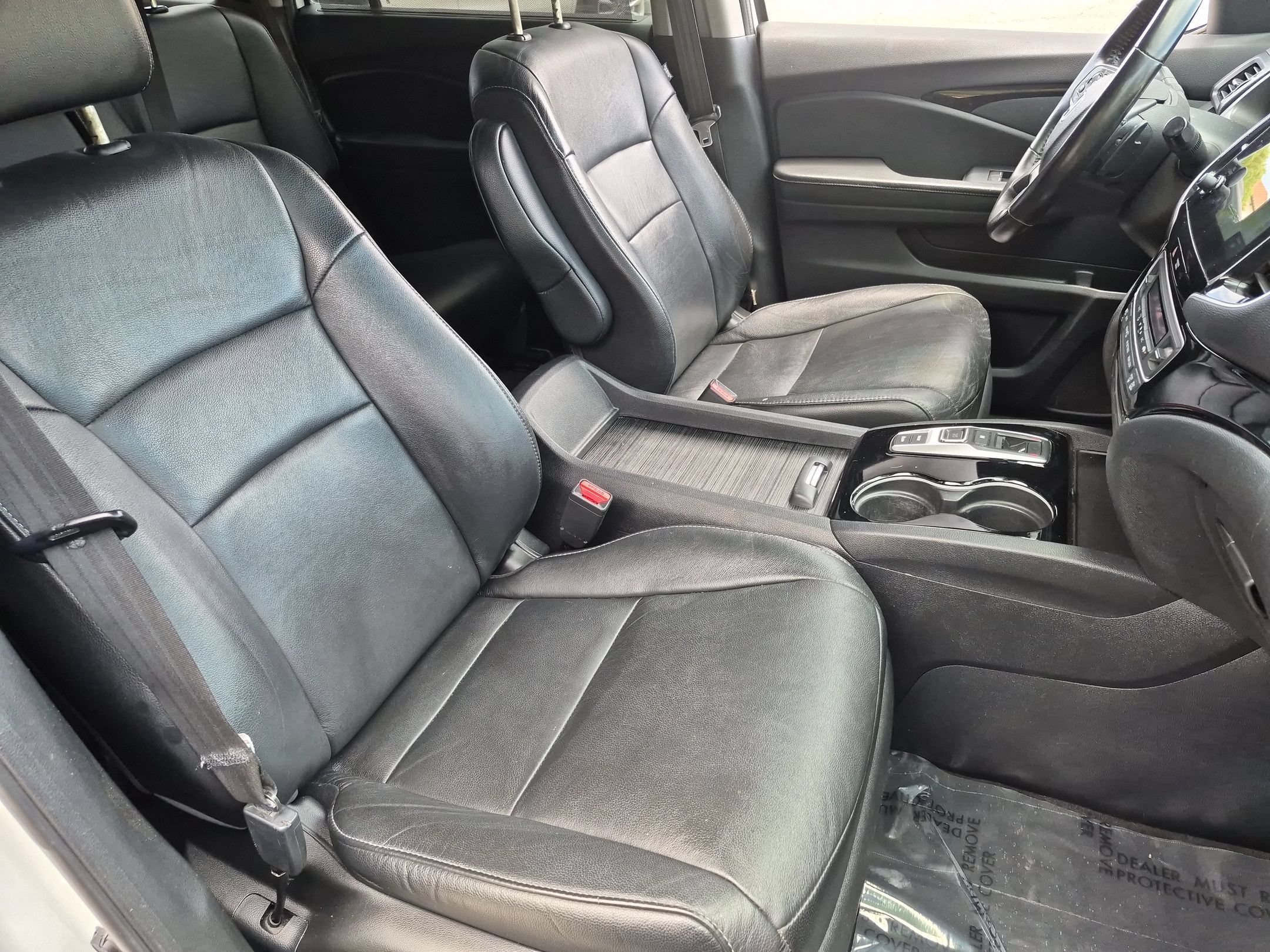 Used 2019 White Diamond Pearl Honda Touring 8-Passenger image 31