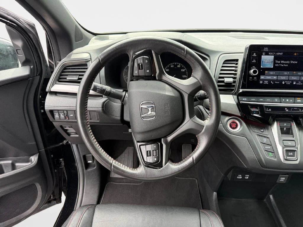2025 Honda Odyssey Sport L - Photo 11