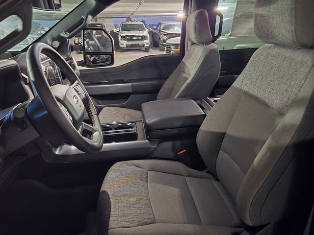 2025 Ford F-150 XLT - Photo 7