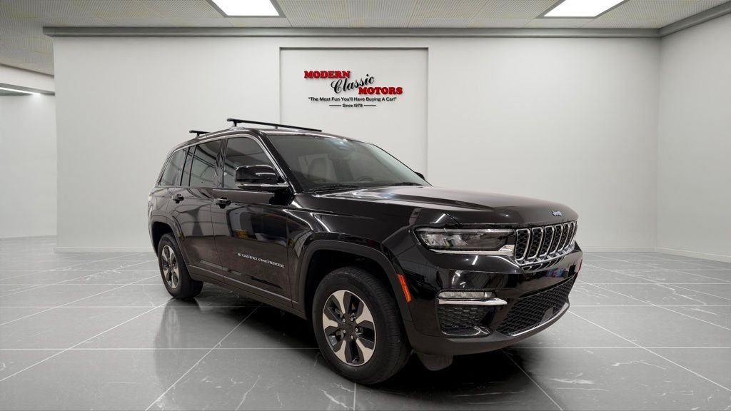 2022 Jeep Grand Cherokee 4xe 4x4's photo