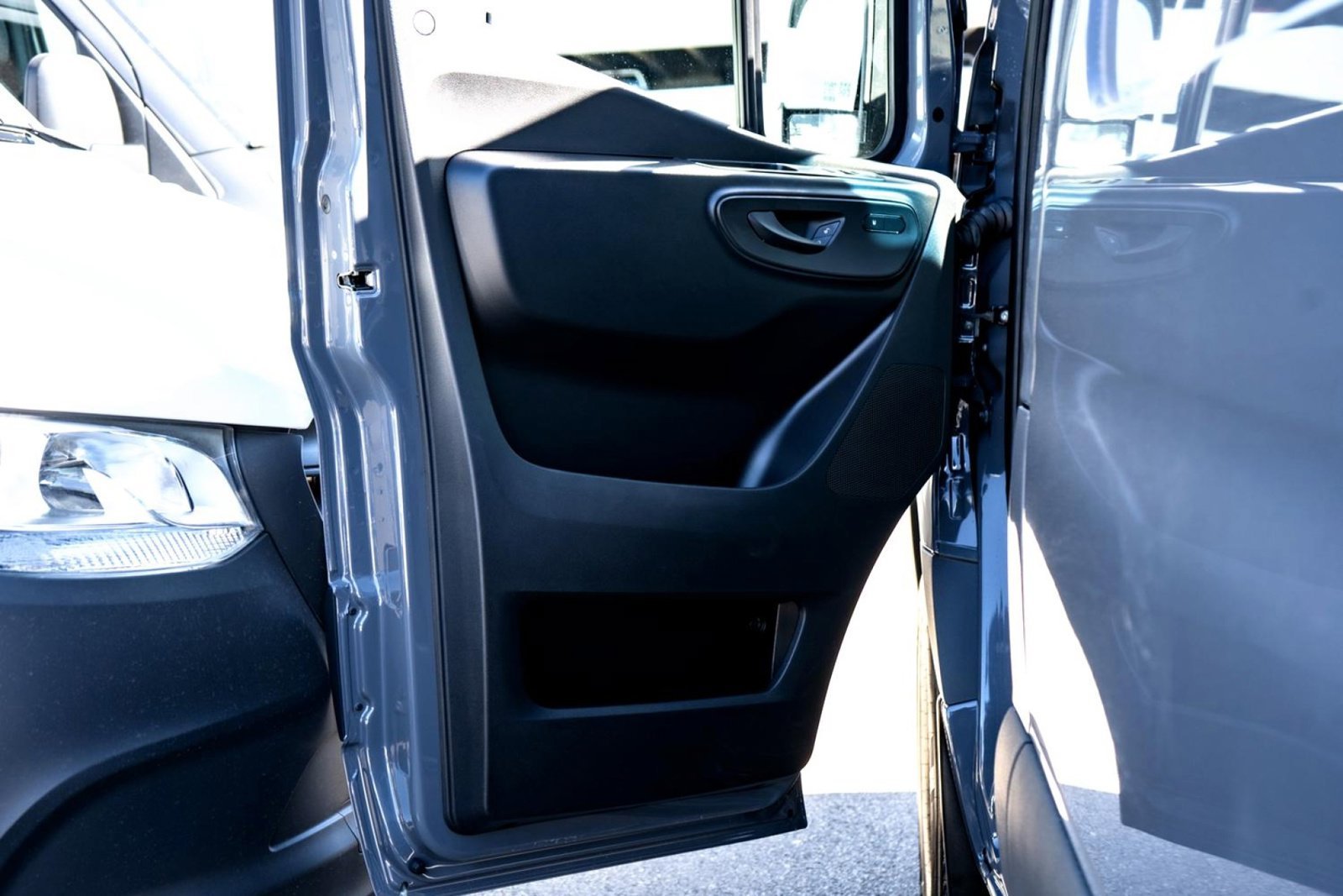 2025 Mercedes-Benz Sprinter Cargo Van Base - Photo 10