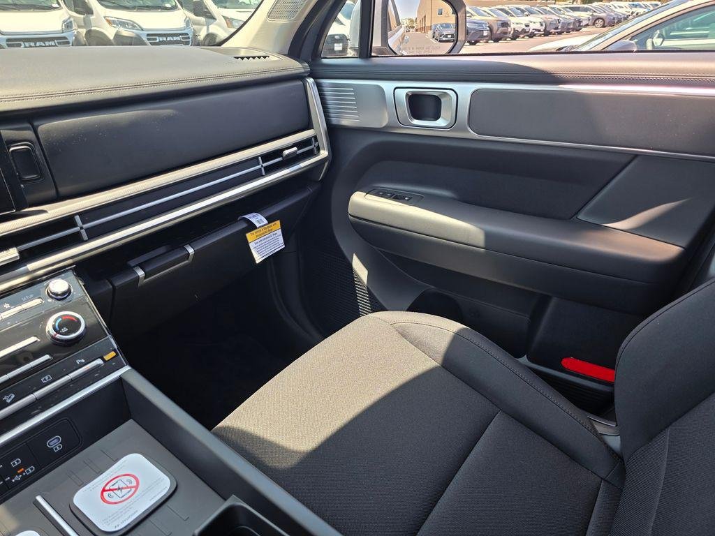 New 2026 Silver Hyundai SE FWD image 29